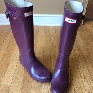 Burgundy Hunter boots